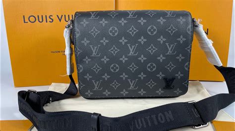 lv m46255|District PM Small Men's Messenger Bag .